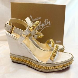 Louboutin Piraclou embellished white/gold wedges 110. Made in Spain